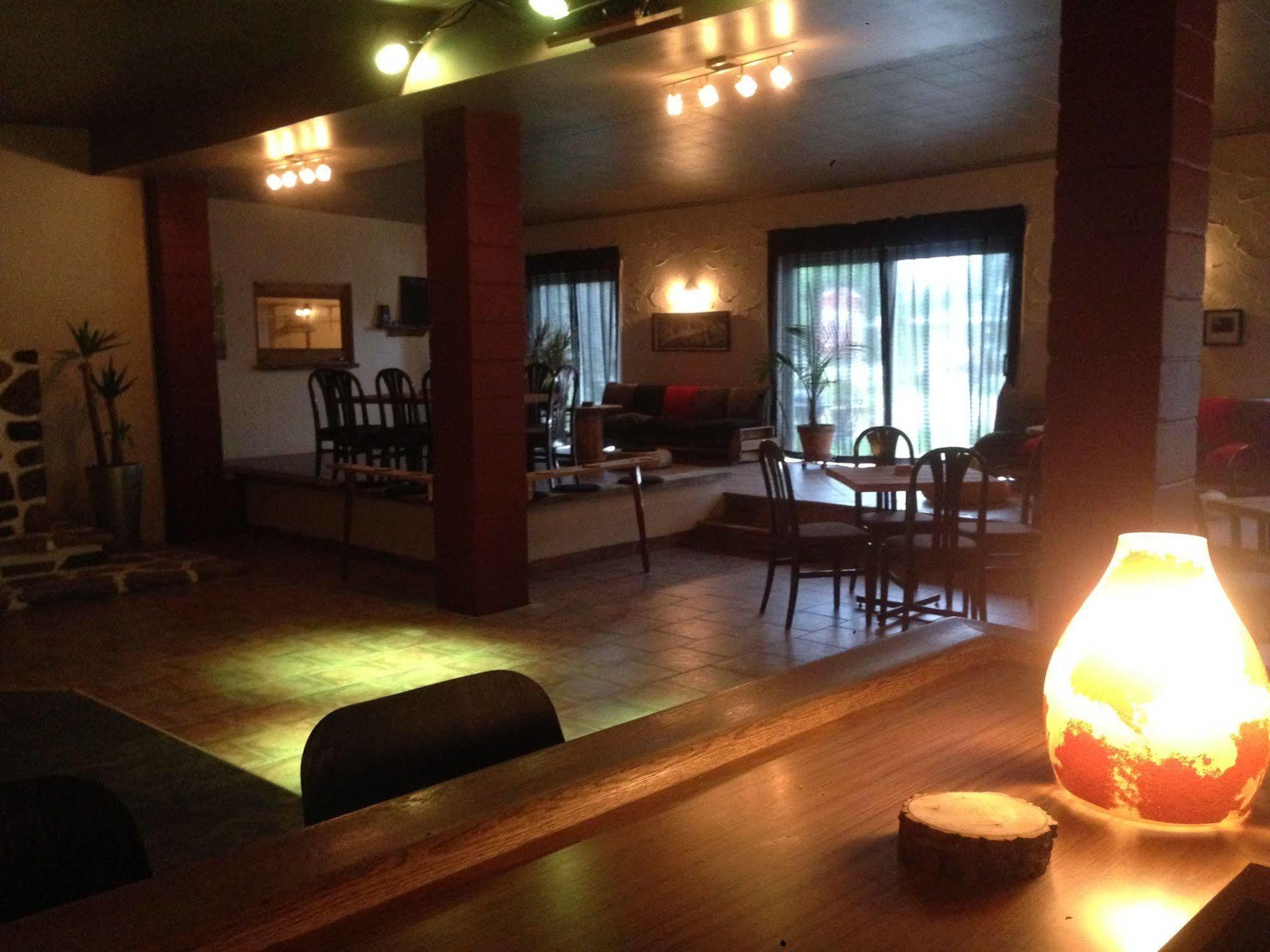 Attitude Montagne Hotel Saint Adolphe D'Howard Luaran gambar